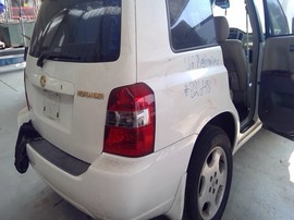 2006 TOYOTA HIGHLANDER, WHITE, LIMITED MODEL, 3.3L, AT, AWD. Z26481